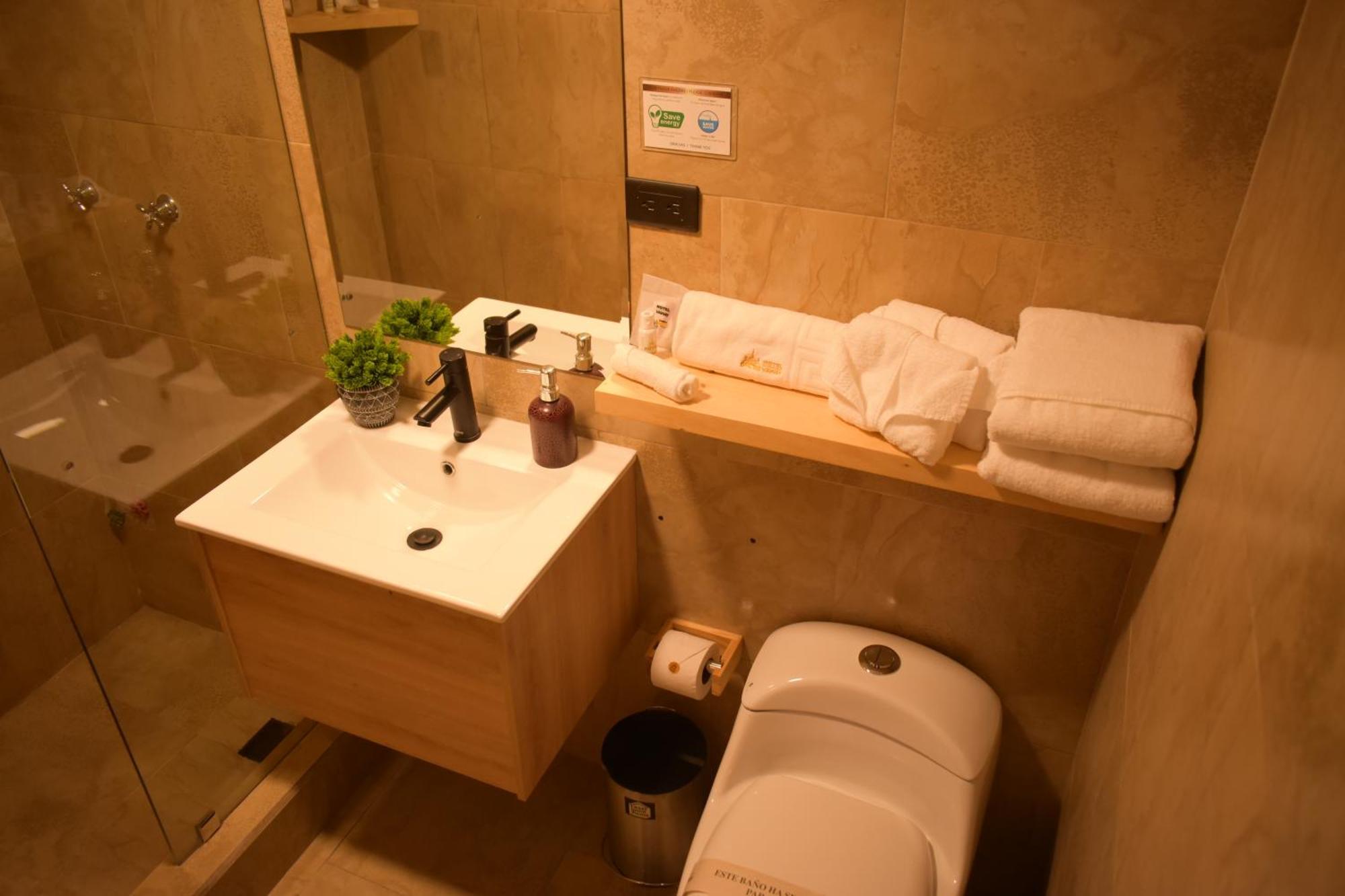 Hotel Vaway Cuenca Buitenkant foto