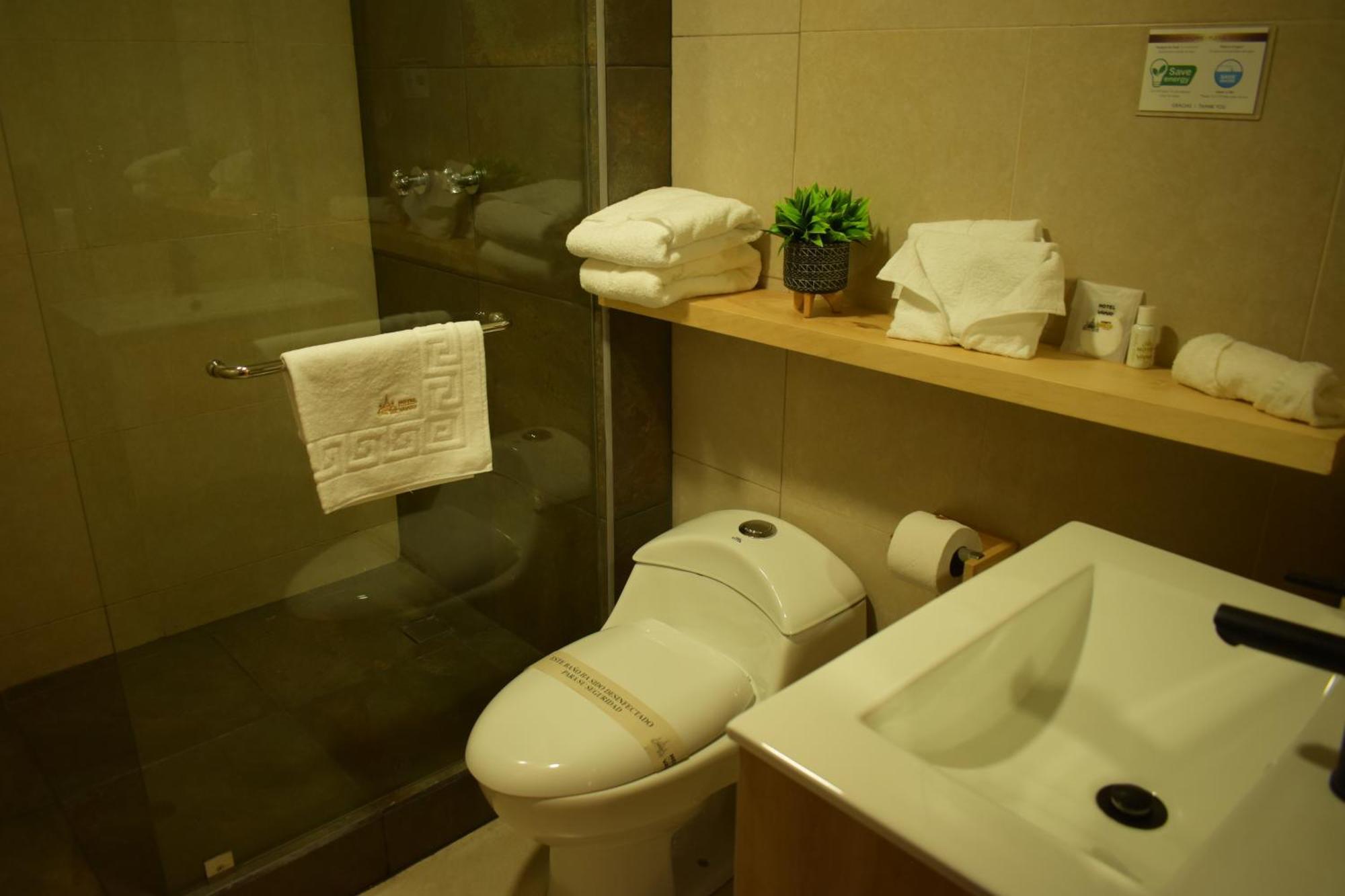 Hotel Vaway Cuenca Buitenkant foto